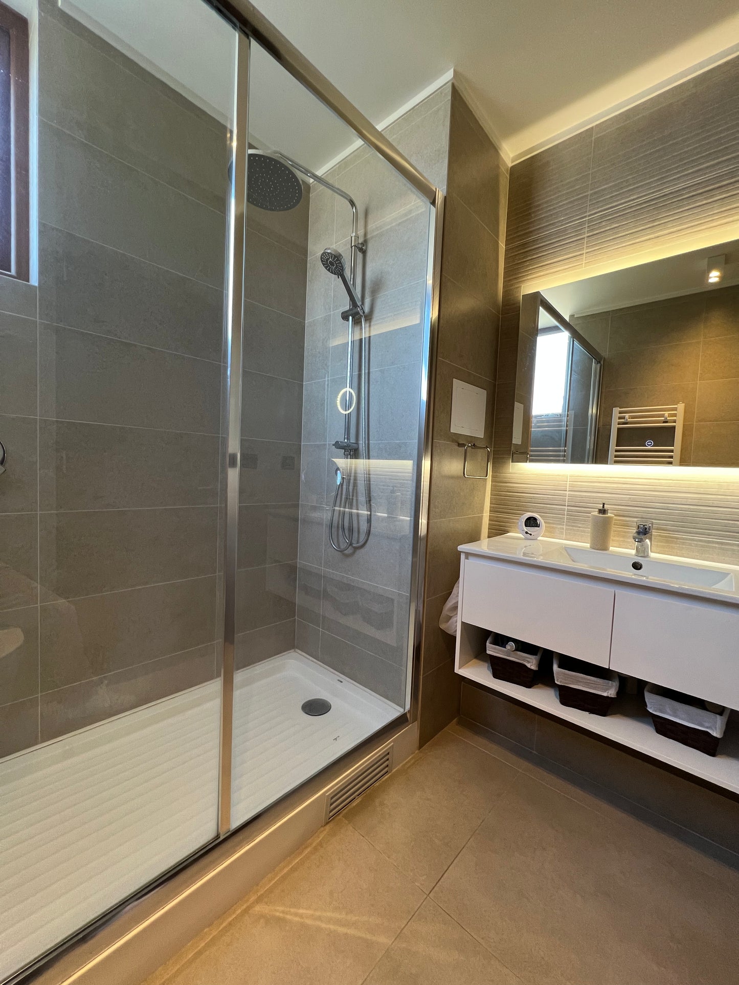 Espectacular Departamento en Edificio Q - Valle Quinta Junge